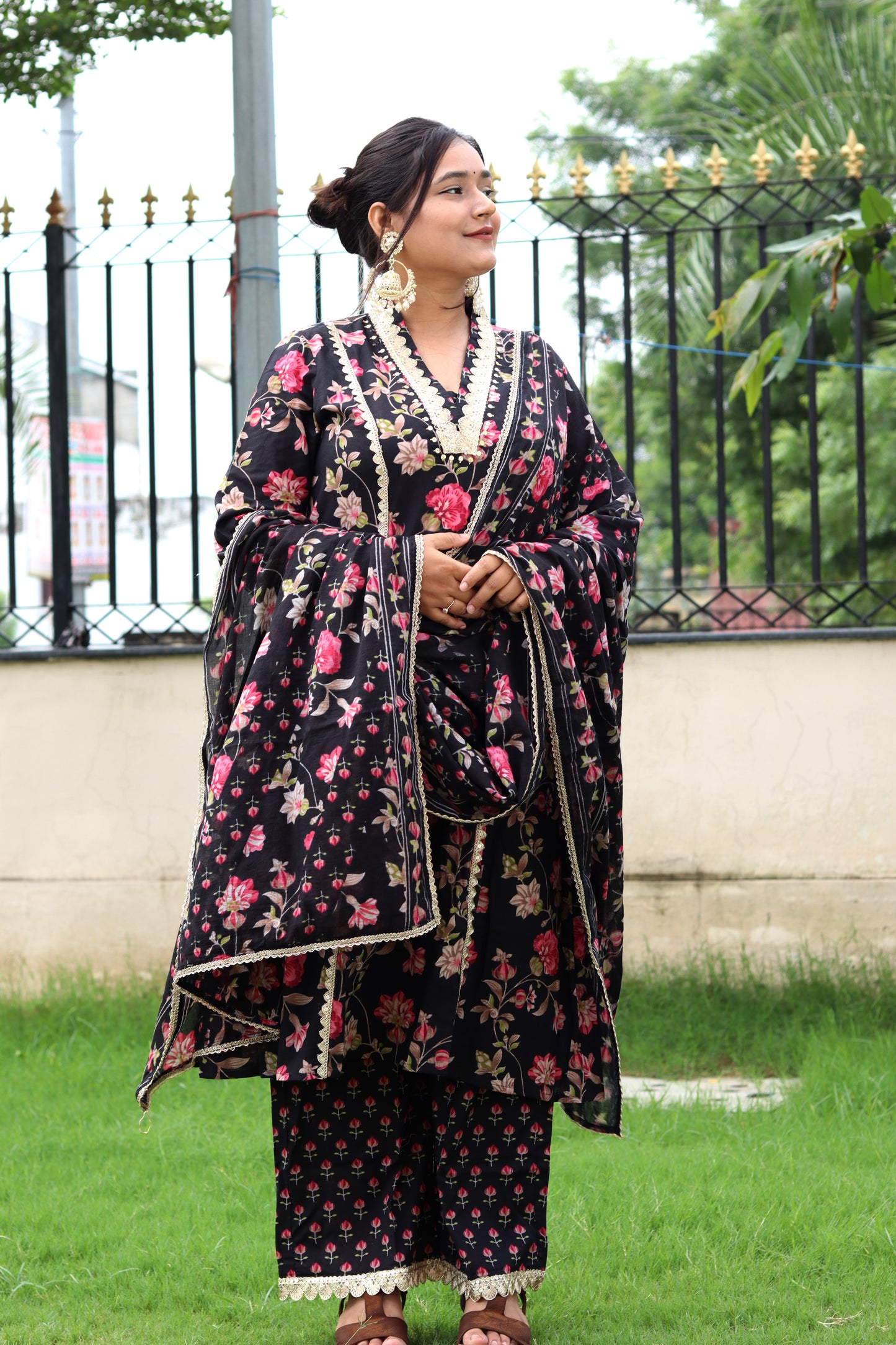 Black Floral Cotton Kurta Pant Dupatta Set – Elegant Ethnic Charm