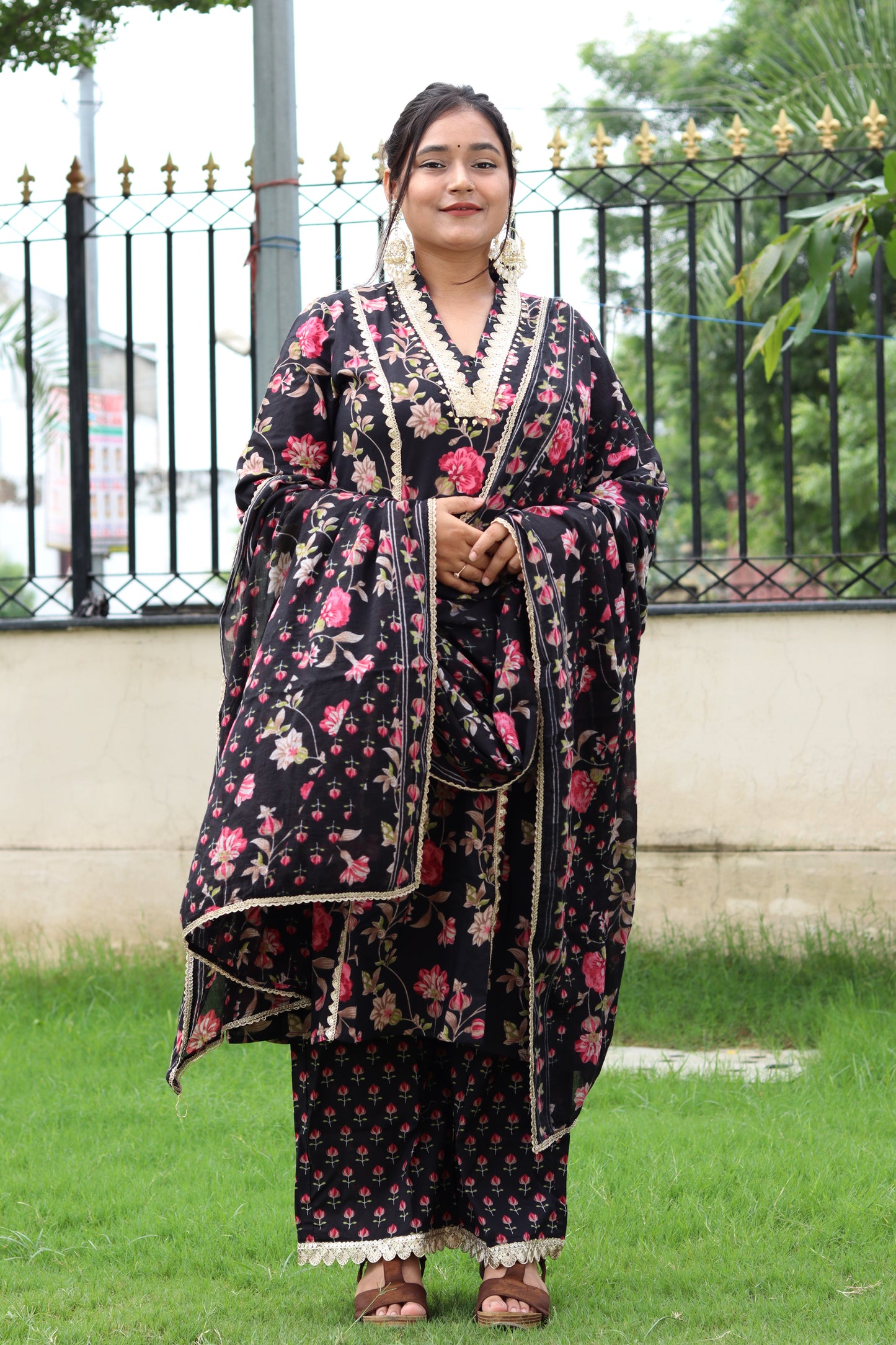 Black Floral Cotton Kurta Pant Dupatta Set – Elegant Ethnic Charm