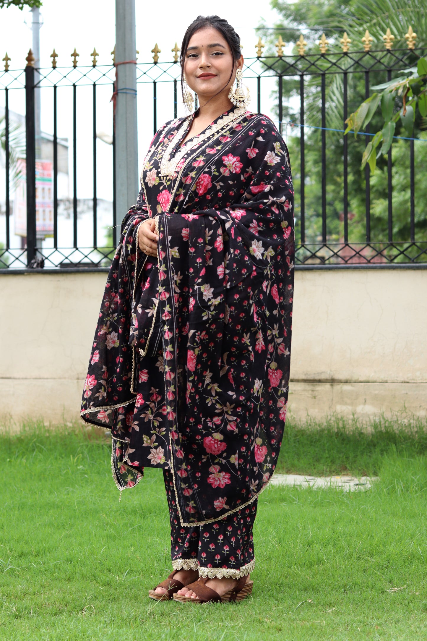 Black Floral Cotton Kurta Pant Dupatta Set – Elegant Ethnic Charm