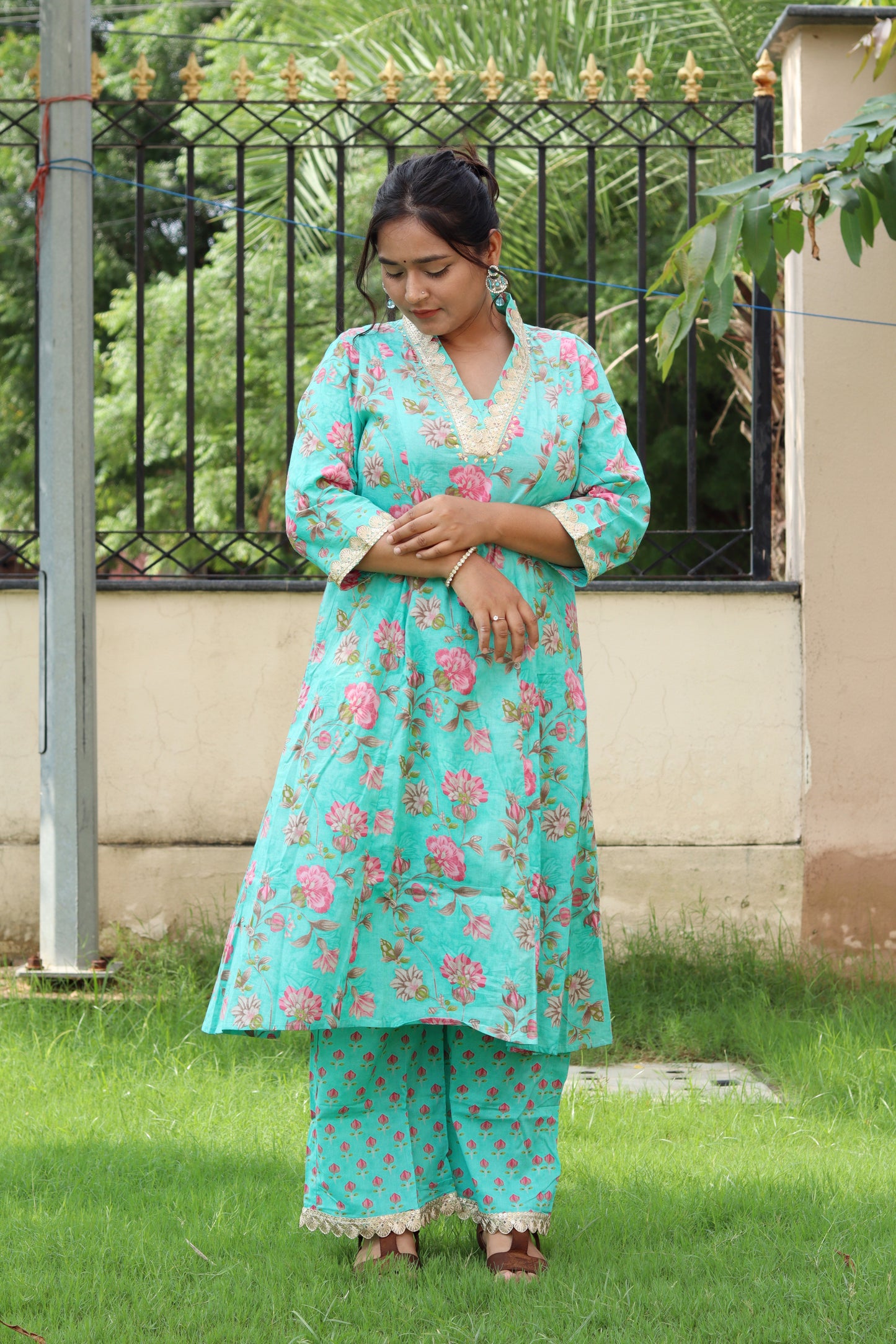 Aqua Floral Cotton Kurta Set – Ethnic Elegance for Everyday Wear